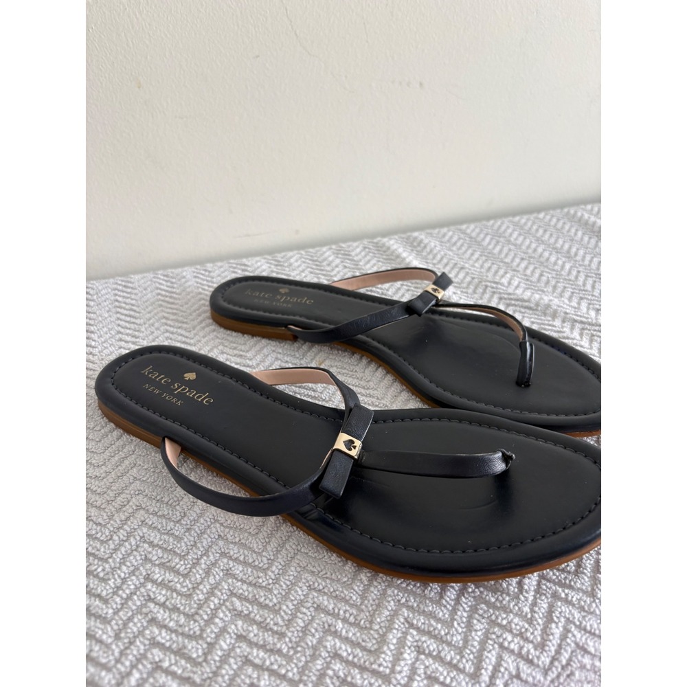 Kate Spade New York Black Leather Bow Flip Flop Sandals Gold Spade Logo Size 9